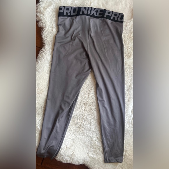 Nike Grey Leggings CROSSOVER Waist size Medium - Picture 5 of 8